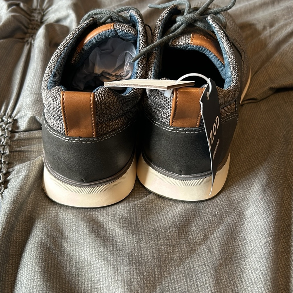 IZOD Shoes Mens Sz 8 Gray Kyler Lace Up Memory Foam Casual Comfort NWOB - Picture 3 of 5